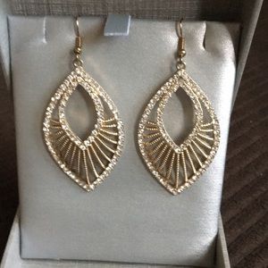 Cute dressy hoop earrings